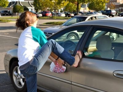 328479_J_ai_laisse_mes_clefs_dans_ma_voiture_Que_faire-1.jpg